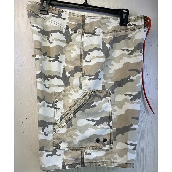 Mossimo Supply Co. Mens Size 34 9 inseam Trunk Shorts  Logo TINY FLAW - Picture 10 of 16